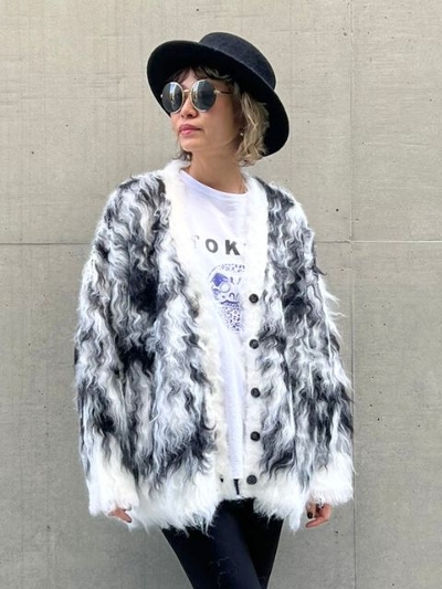 �y12��17�������\��z�t���b�t�B�[�n�E���h�J�[�f�B�K���yY25A10-290�z